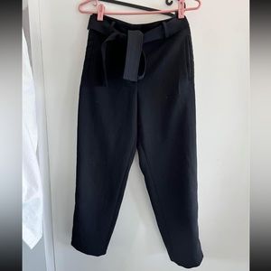 Aritzia tie front pants size 4